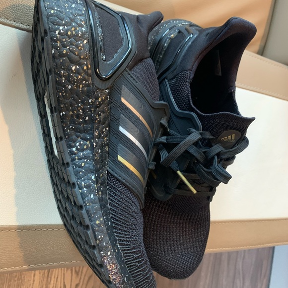 Adidas Ultraboost Sneakers - Picture 9 of 16